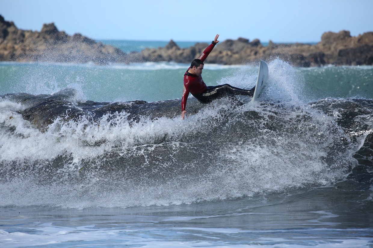 lifestyle photographer belinda brown nz wellington surfing