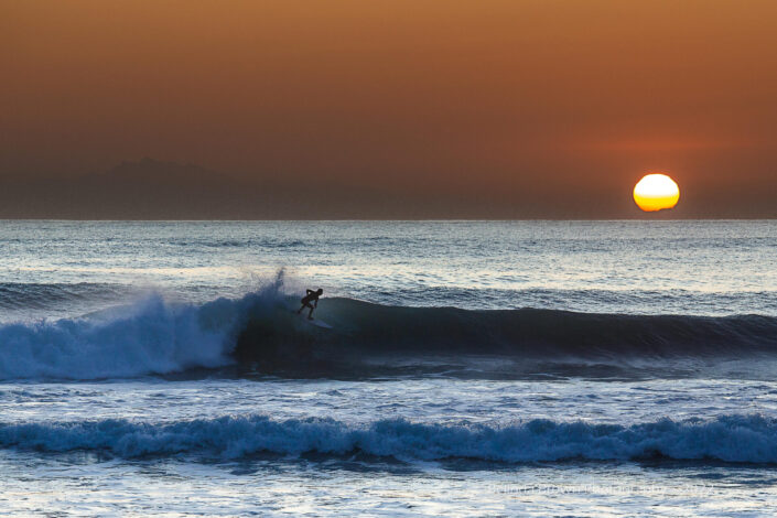 sunset surf wellington photography